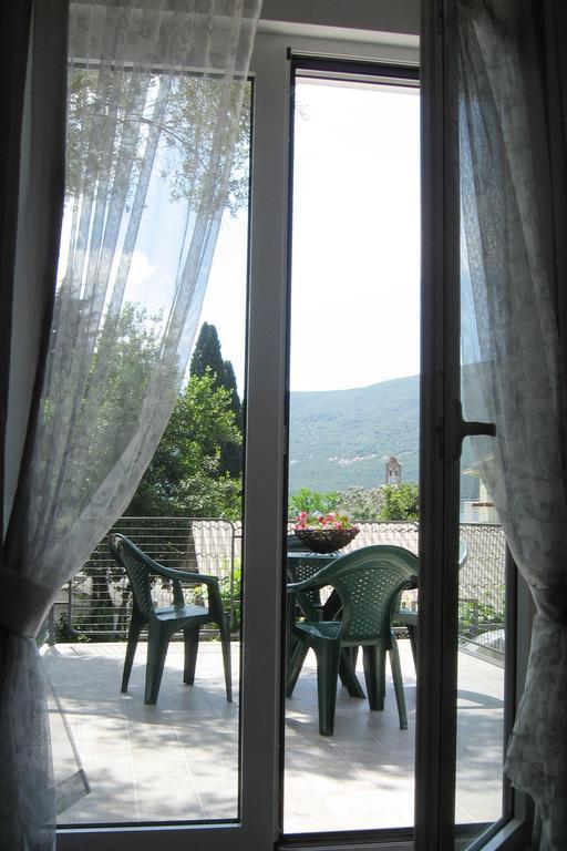 Smokva Apartments Herceg Novi Bilik gambar