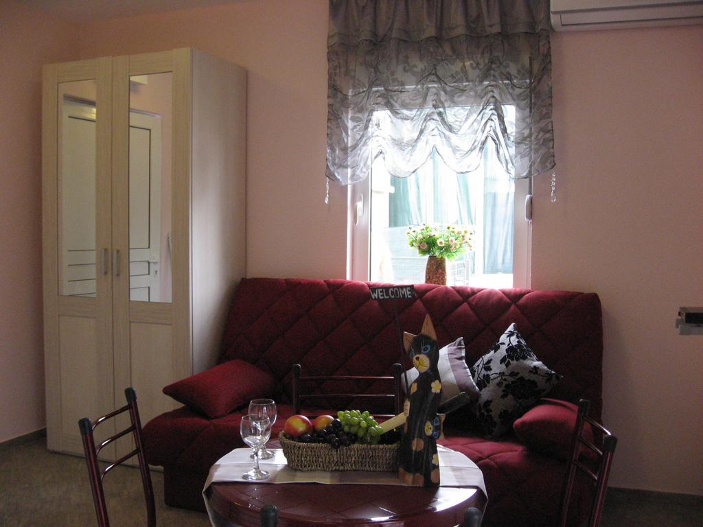 Smokva Apartments Herceg Novi Bilik gambar